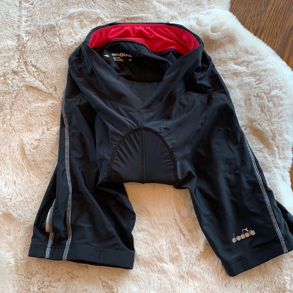 Diadora biking shorts